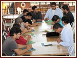 The Swaminarayan Sampraday: 1781 Group Discussions