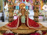  Shri Harikrishna Maharaj