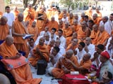  A skit presentation before Swamishri
