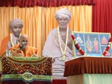  Pujya Viveksagar Swami delivers a  discourse on the 62nd Pramukh Varni day - the day that Shastriji Maharaj appointed Shastri Narayanswarupdas as the sanstha's 'Pramukh'
