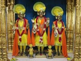  Bhagwan Swaminarayan, Aksharbrahman Gunatitanand Swami and Shri Gopalanand Swami