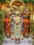  Bhagwan Swaminarayan, Aksharbrahman Gunatitanand Swami and Shri Gopalanand Swami	