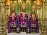  Bhagwan Swaminarayan, Aksharbrahman Gunatitanand Swami and Shri Gopalanand Swami