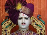  Shri Harikrishna Maharaj