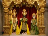Shri Harikrishna Maharaj and Shri Radha-Krishna Dev