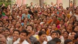 Devotees doing darshan of Swamishri