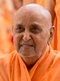 Swamishri in a divine, jovial mood