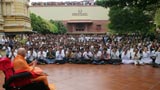 Devotees doing darshan of Swamishri