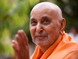 Swamishri in a divine, jovial mood