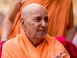 Swamishri in a divine, jovial mood