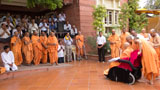  Sadhus and devotees doing Swamishri's darshan