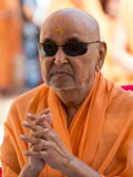  Swamishri in the mandir for darshan
