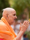 Swamishri in a divine, jovial mood