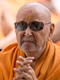 Swamishri in the mandir for darshan