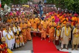 Sadhus and devotees with the chariot, ready to conduct the rathyatra around the mandir