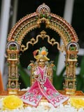 Shri Harikrishna Maharaj