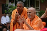 Swamishri blesses devotees