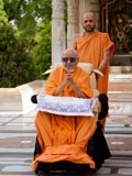Swamishri in the mandir for darshan