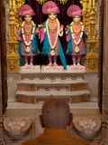  Swamishri engrossed in darshan of Thakorji 
