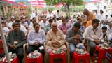  Devotees from Nagpur engaged in mahapuja ritual