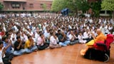  Swamishri bids Jai Swaminarayan to devotees