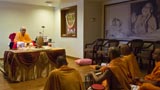  Swamishri performs his morning puja