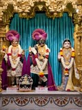  Shri Harikrishna Maharaj and Shri Radha-Krishna Dev