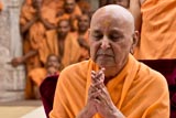  Swamishri engrossed in darshan