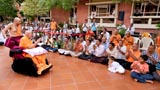  Swamishri bids Jai Swaminarayan to devotees