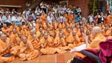  Swamishri bids Jai Swaminarayan to sadhus