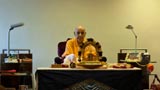 Swamishri performs his morning puja
