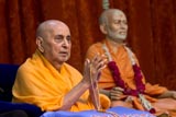 Swamishri during the ravi sabha