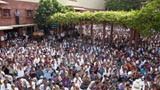  Devotees doing darshan of Swamishri