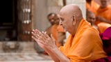  Swamishri blesses all