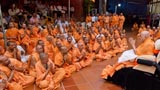  Swamishri bids Jai Swaminarayan to sadhus