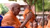  Swamishri bids Jai Swaminarayan to devotees