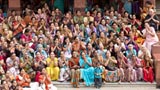  Devotees doing darshan of Swamishri