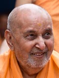  Swamishri in a divine, jovial mood