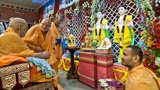  Swamishri performs Murti-Pratishtha Vidhi