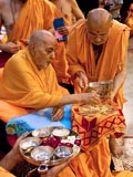  Swamishri performs Murti-Pratishtha Vidhi