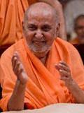  Swamishri in a divine, jovial mood
