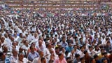  Devotees during the sabha