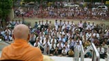  Devotees doing darshan of Swamishri