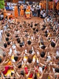 

Brahmin devotees change their janoi as per tradition, in Swamishri's presence