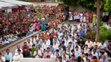  Devotees gathered for  Swamishri's darshan