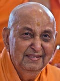 Swamishri in a divine, jovial mood