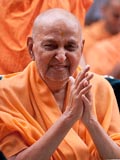  Swamishri in a divine, jovial mood