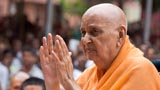  Swamishri blesses all