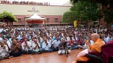  Devotees doing darshan of Swamishri