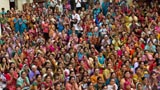  Devotees doing darshan of Swamishri